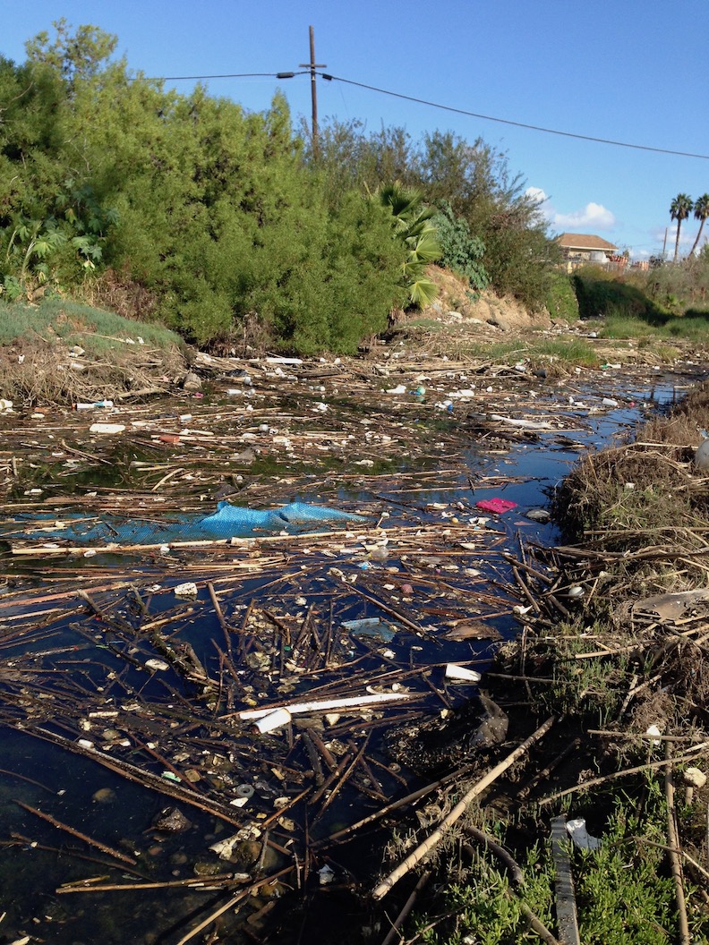 trash in chollas creek